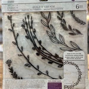 IOD/Prima 1st Gen Build A Wreath Decor Stamp
